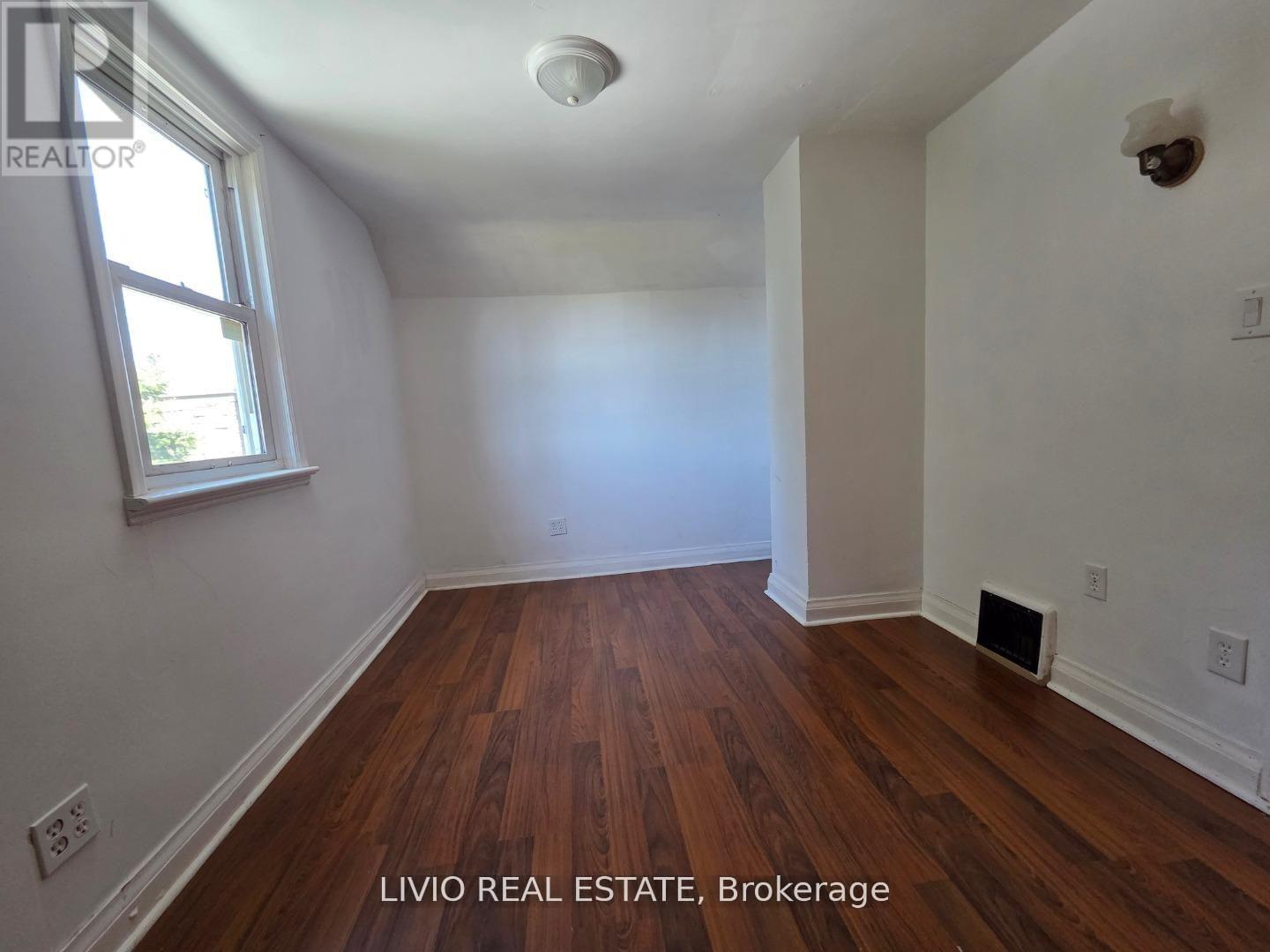 323 Queen Street E, Halton Hills, Ontario  L7J 1R1 - Photo 6 - W14111996