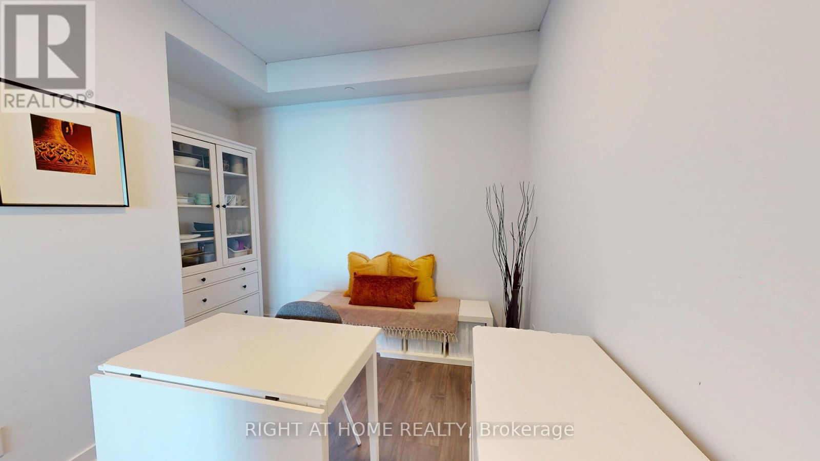 1609 - 1926 Lake Shore Boulevard W, Toronto, Ontario  M6S 1A1 - Photo 13 - W14112010