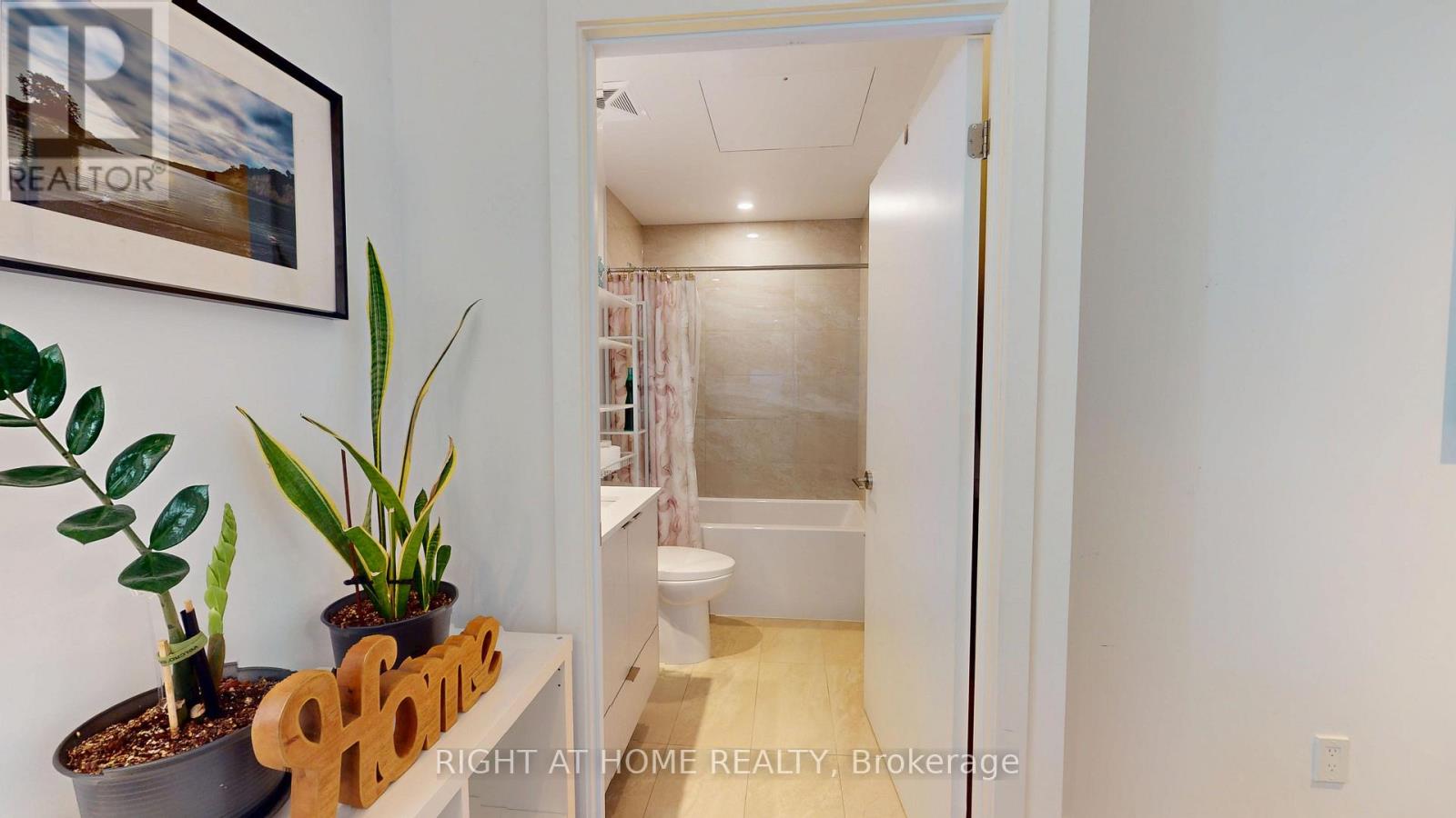 1609 - 1926 Lake Shore Boulevard W, Toronto, Ontario  M6S 1A1 - Photo 14 - W14112010