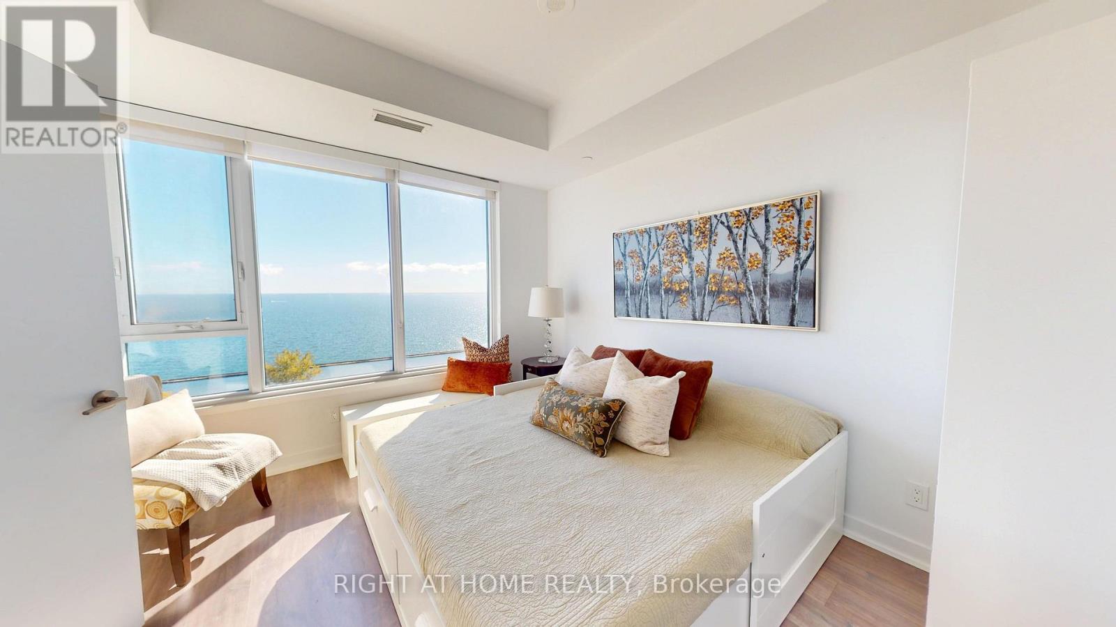 1609 - 1926 Lake Shore Boulevard W, Toronto, Ontario  M6S 1A1 - Photo 5 - W14112010