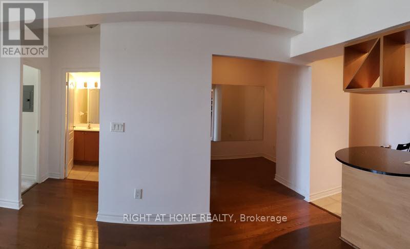 2806 - 4090 Living Arts Drive, Mississauga, Ontario  L5B 4M8 - Photo 11 - W14112122