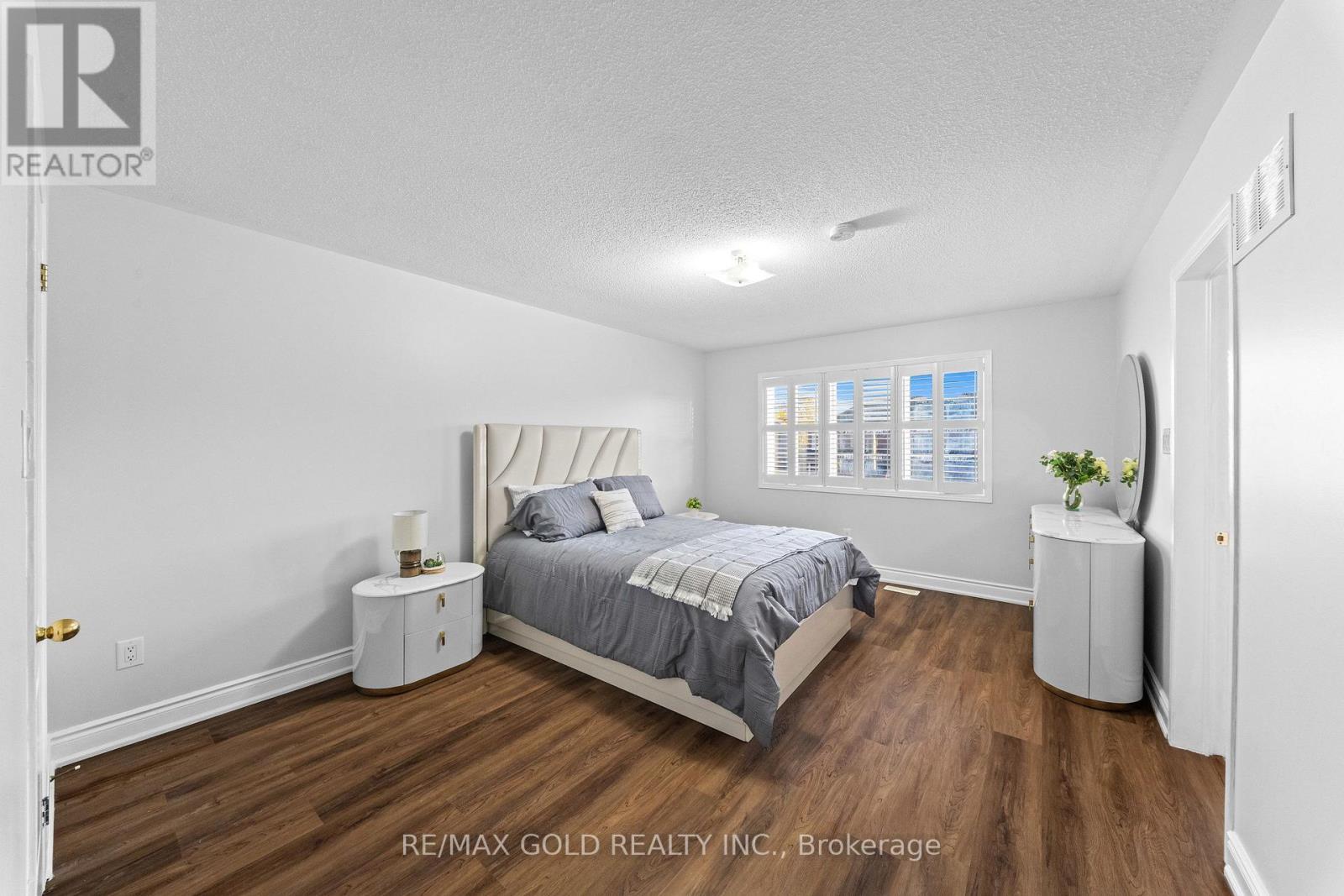 33 Bay Breeze Drive, Brampton, Ontario  L6R 0M1 - Photo 20 - W14112126