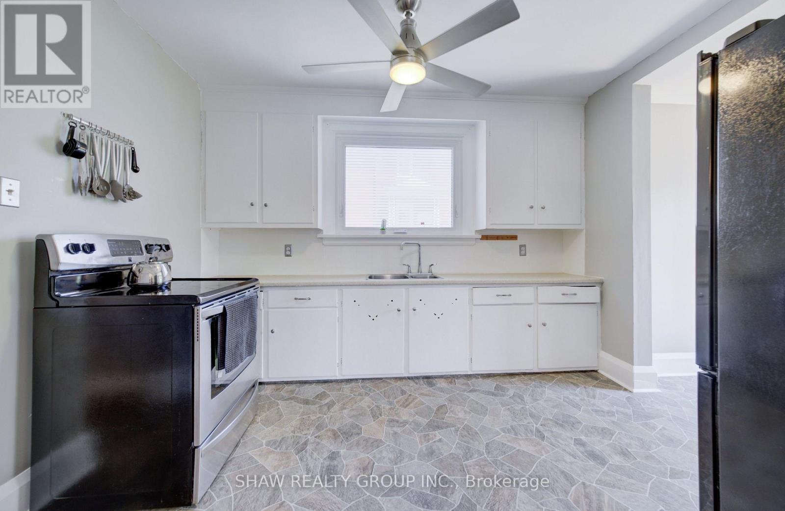 209 Belleview Avenue, Kitchener, Ontario  N2B 1G6 - Photo 11 - X14112074