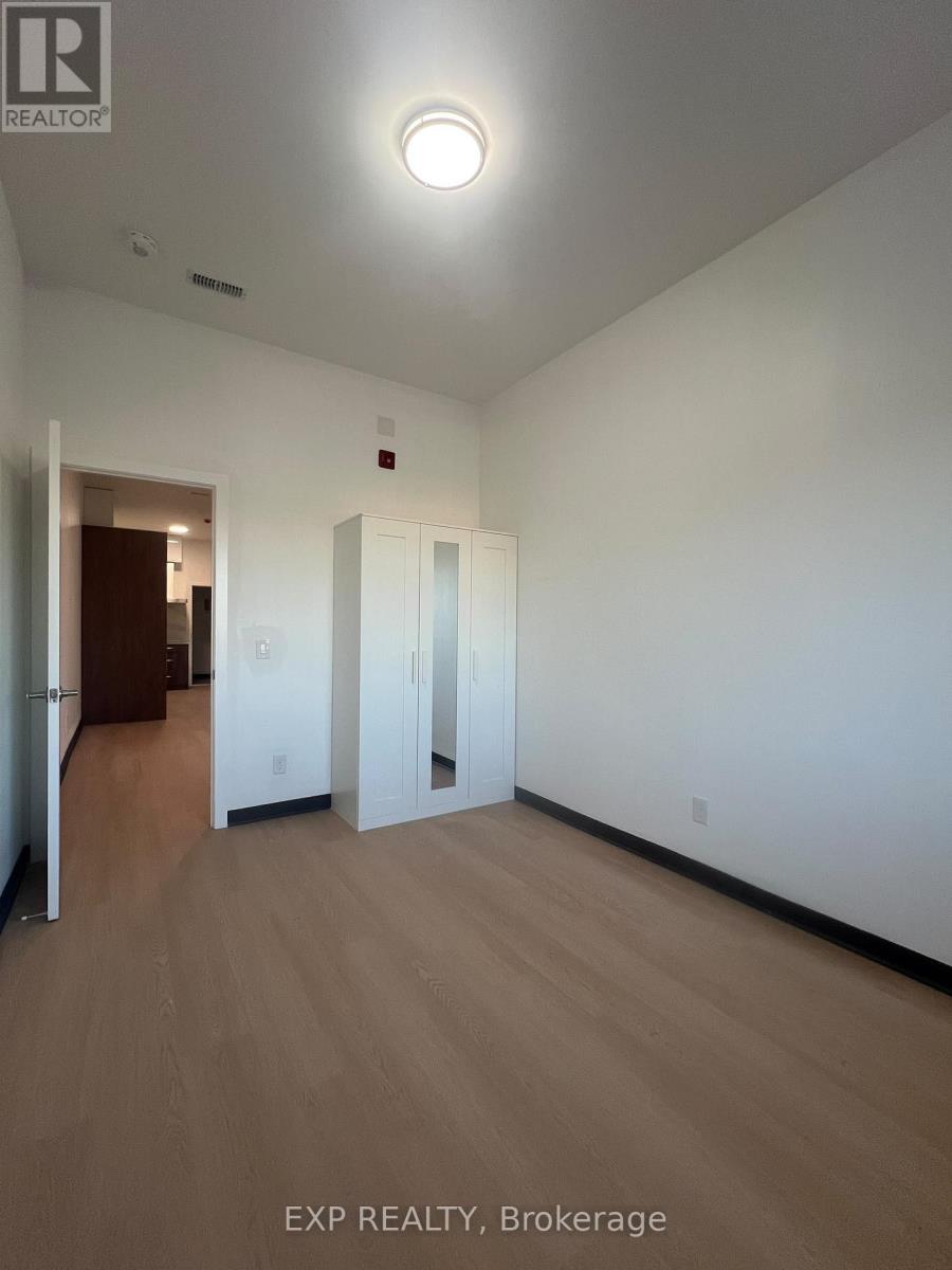 2 - 268 Ottawa Street N, Hamilton, Ontario  L8H 3Z9 - Photo 6 - X14112090