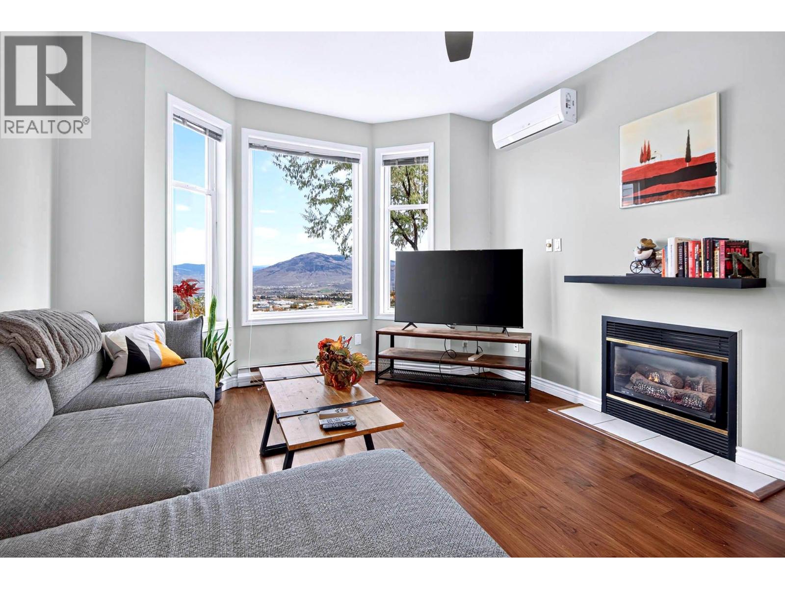 1120 Hugh Allan Drive Unit# 102, Kamloops, British Columbia  V1S 1T4 - Photo 3 - 10404365