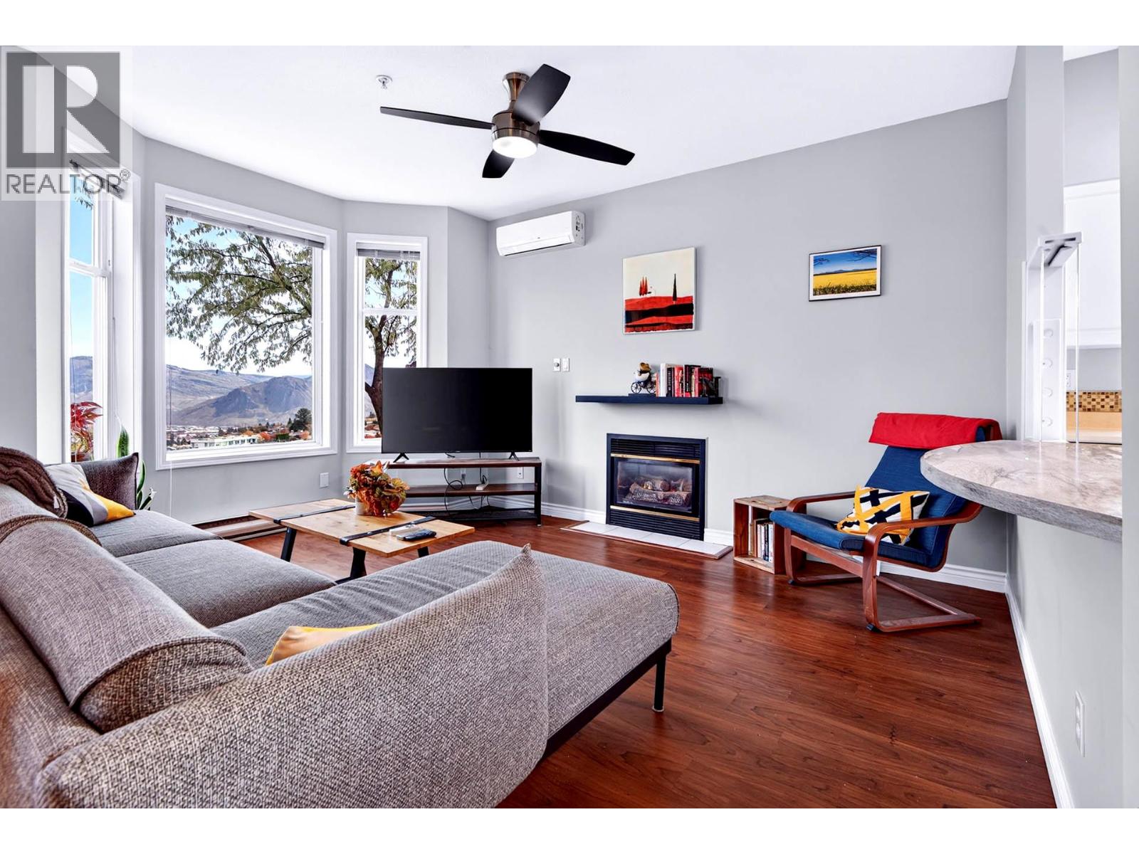 1120 Hugh Allan Drive Unit# 102, Kamloops, British Columbia  V1S 1T4 - Photo 2 - 10404365