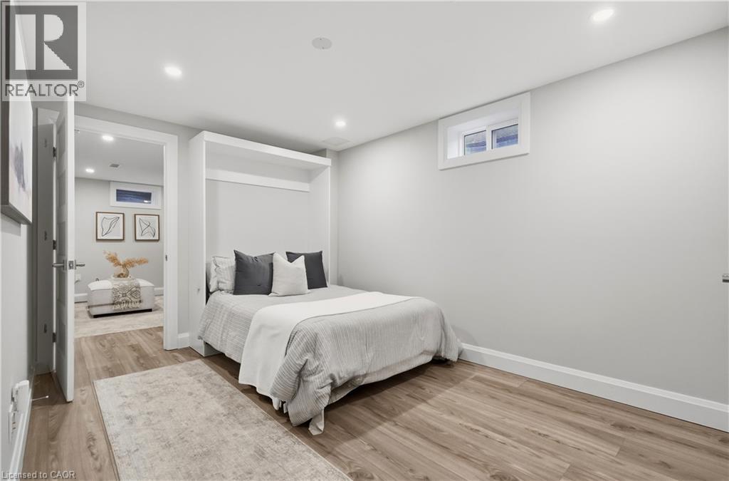 7 Rockhaven Lane, Waterdown, Ontario  L8B 0H7 - Photo 43 - 40872895
