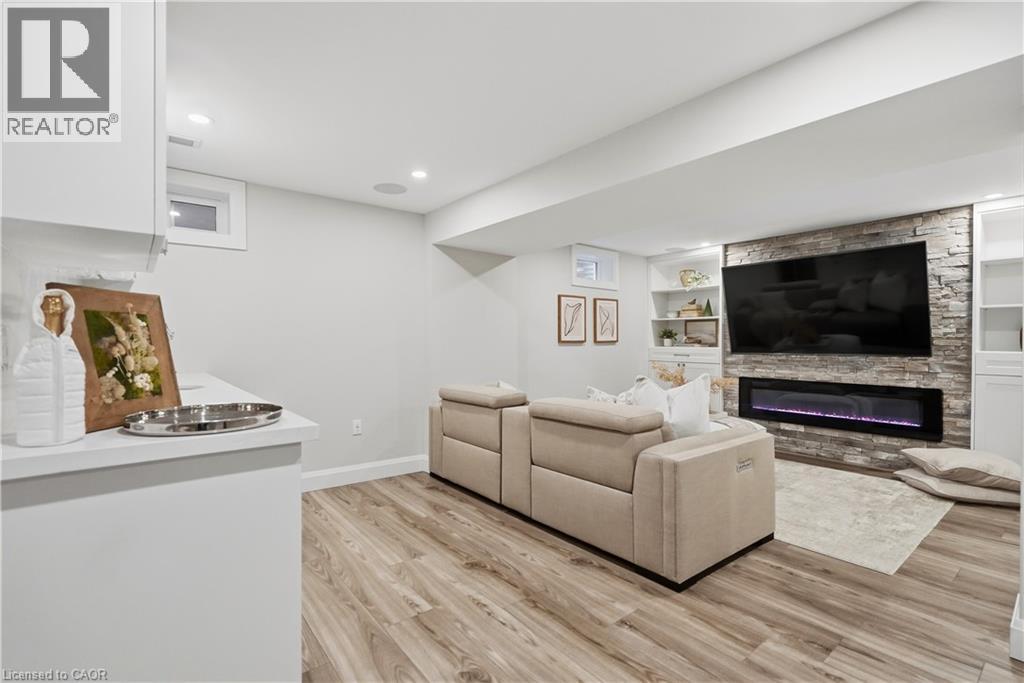 7 Rockhaven Lane, Waterdown, Ontario  L8B 0H7 - Photo 38 - 40872895