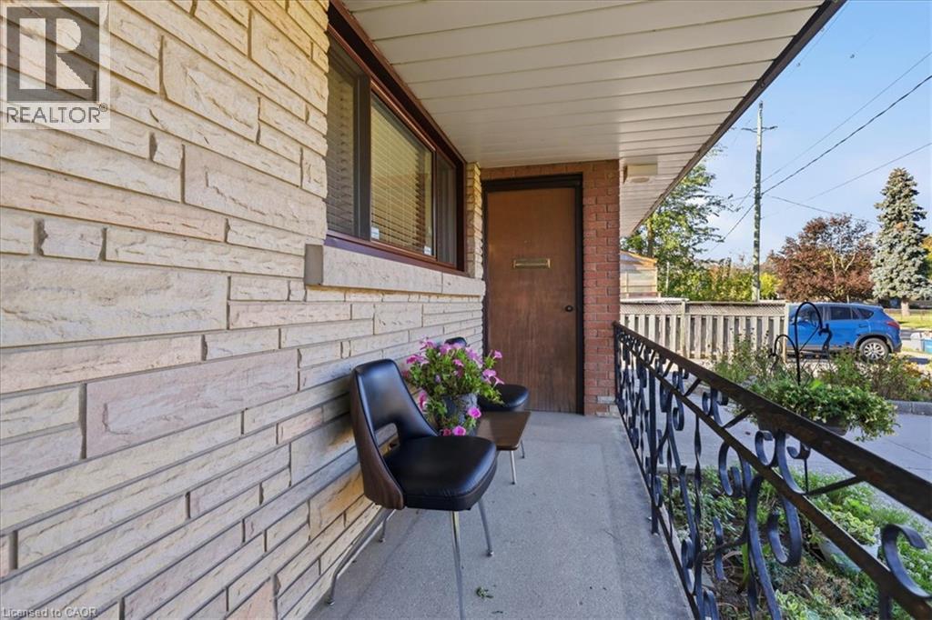 207 Elliott Street, Cambridge, Ontario N1R 2K8 - Photo 6 - 40873215