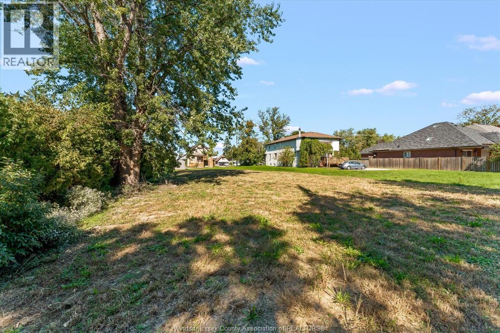 13231-33 Riverside Drive East, Tecumseh, Ontario  N8N 2M7 - Photo 14 - 26026125