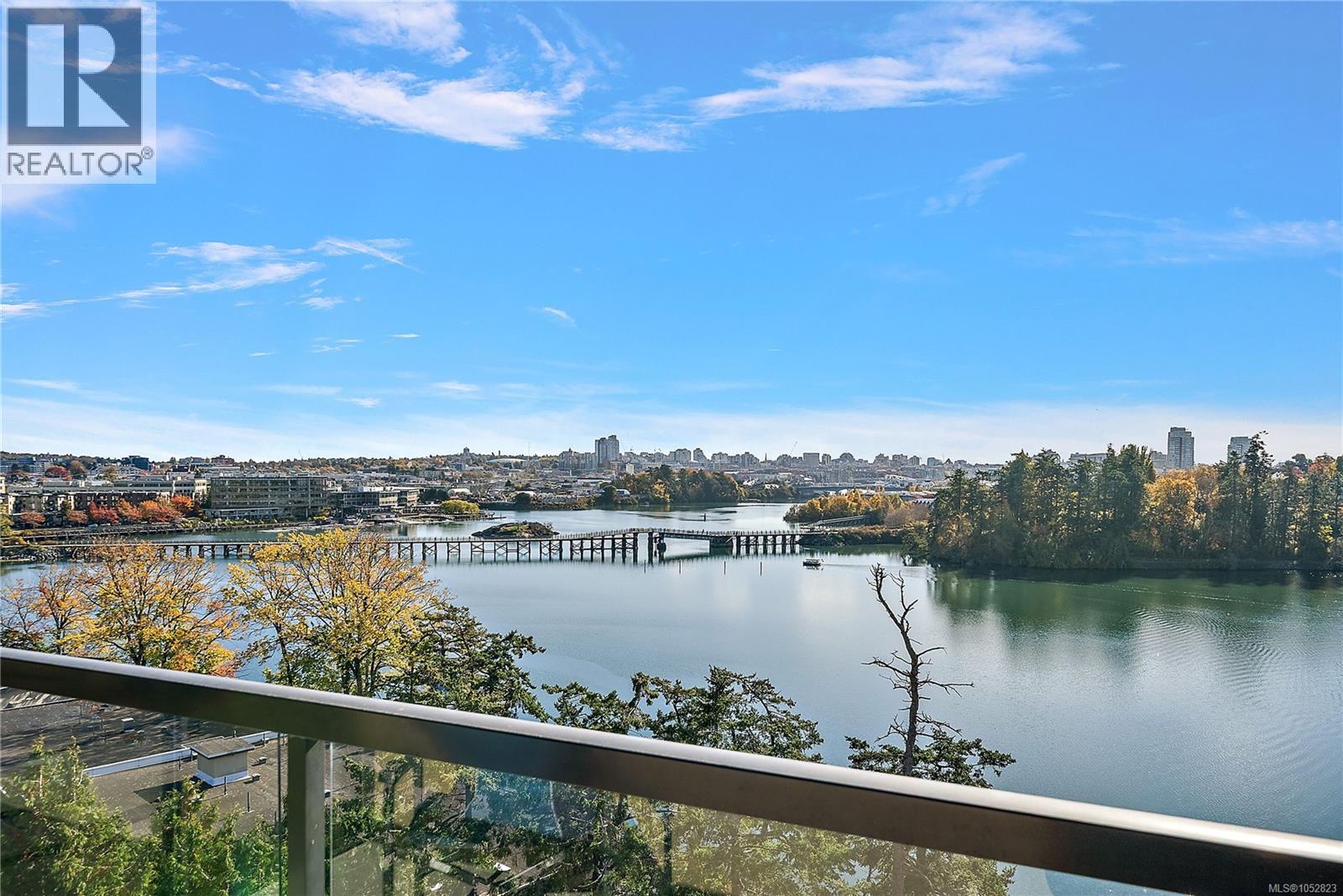 802 105 Gorge Rd E, Victoria, British Columbia