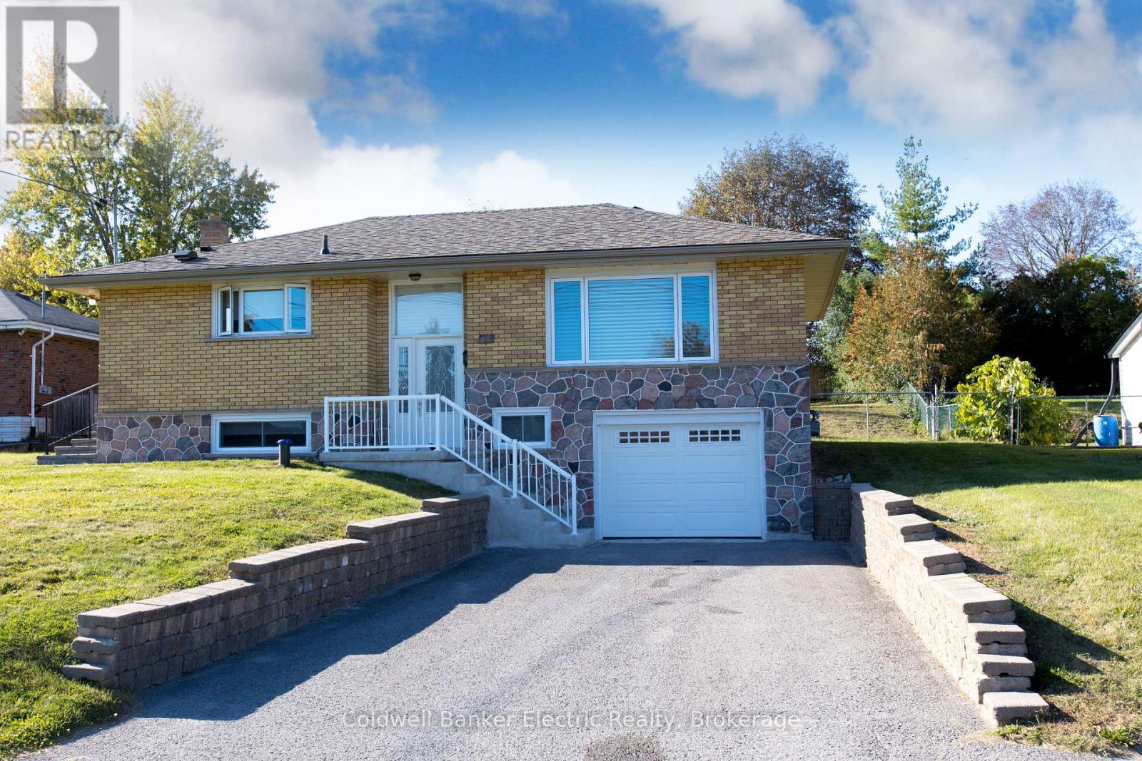 282 GIFFORD DRIVE, Douro-Dummer, Ontario
