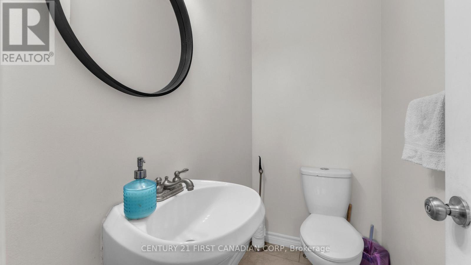 Unknown Address, ,    - Photo 10 - X14112234