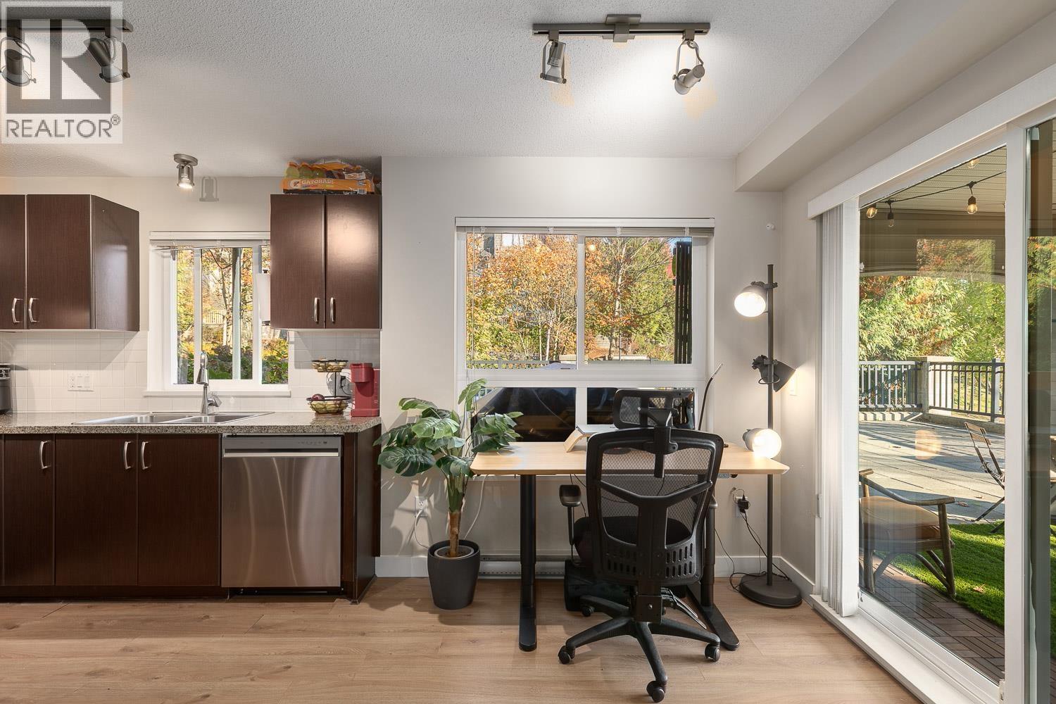 214 3082 Dayanee Springs Boulevard, Coquitlam, British Columbia  V3E 0A3 - Photo 13 - R3177999