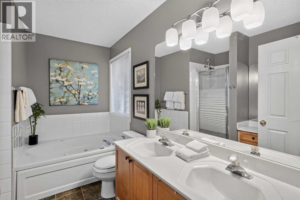 47 Chaparral Common SE, Calgary, Alberta  T2X 3N1 - Photo 21 - A2350087