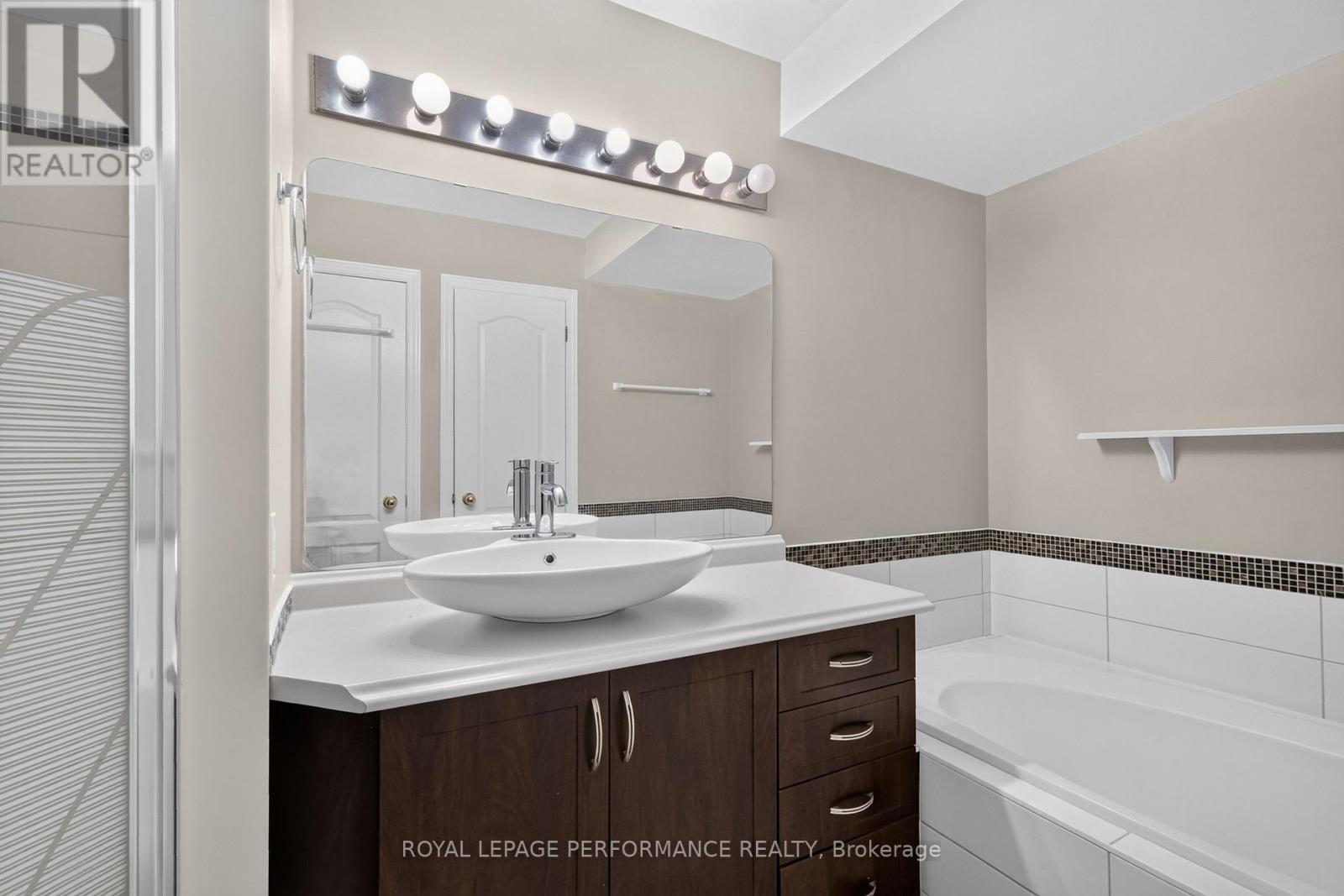 1602 Locksley Lane, Ottawa, Ontario  K1J 1B6 - Photo 42 - X14112176