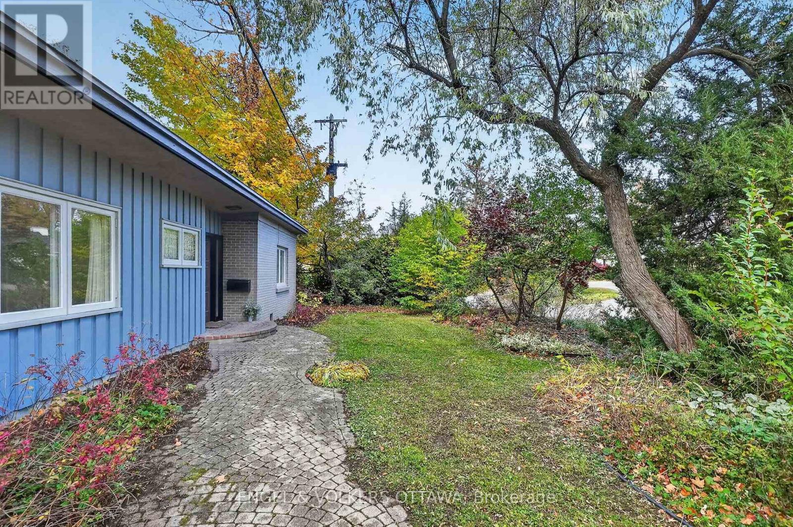 185 Lakeway Drive, Ottawa, Ontario  K1L 5A9 - Photo 2 - X14112202