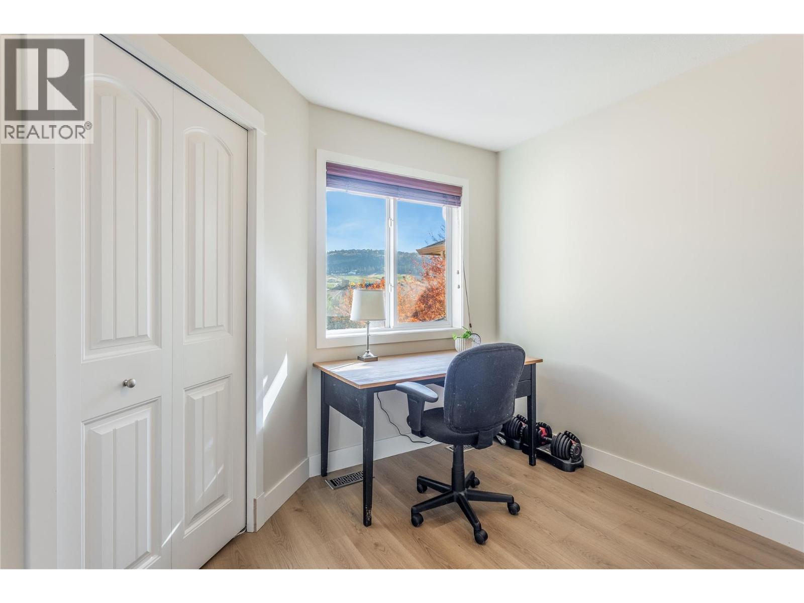 218 Glen Park Drive Unit# 27