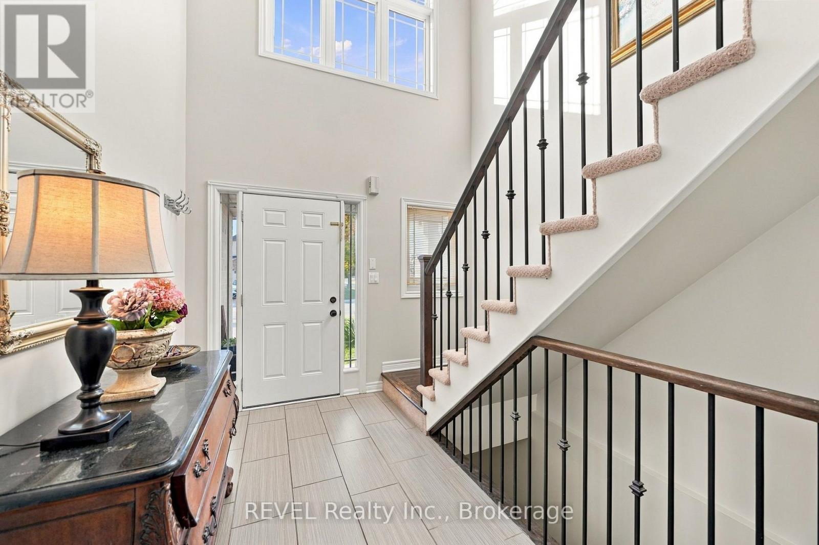 8501 Kelsey Crescent, Niagara Falls, Ontario  L2H 0B2 - Photo 9 - X14112174