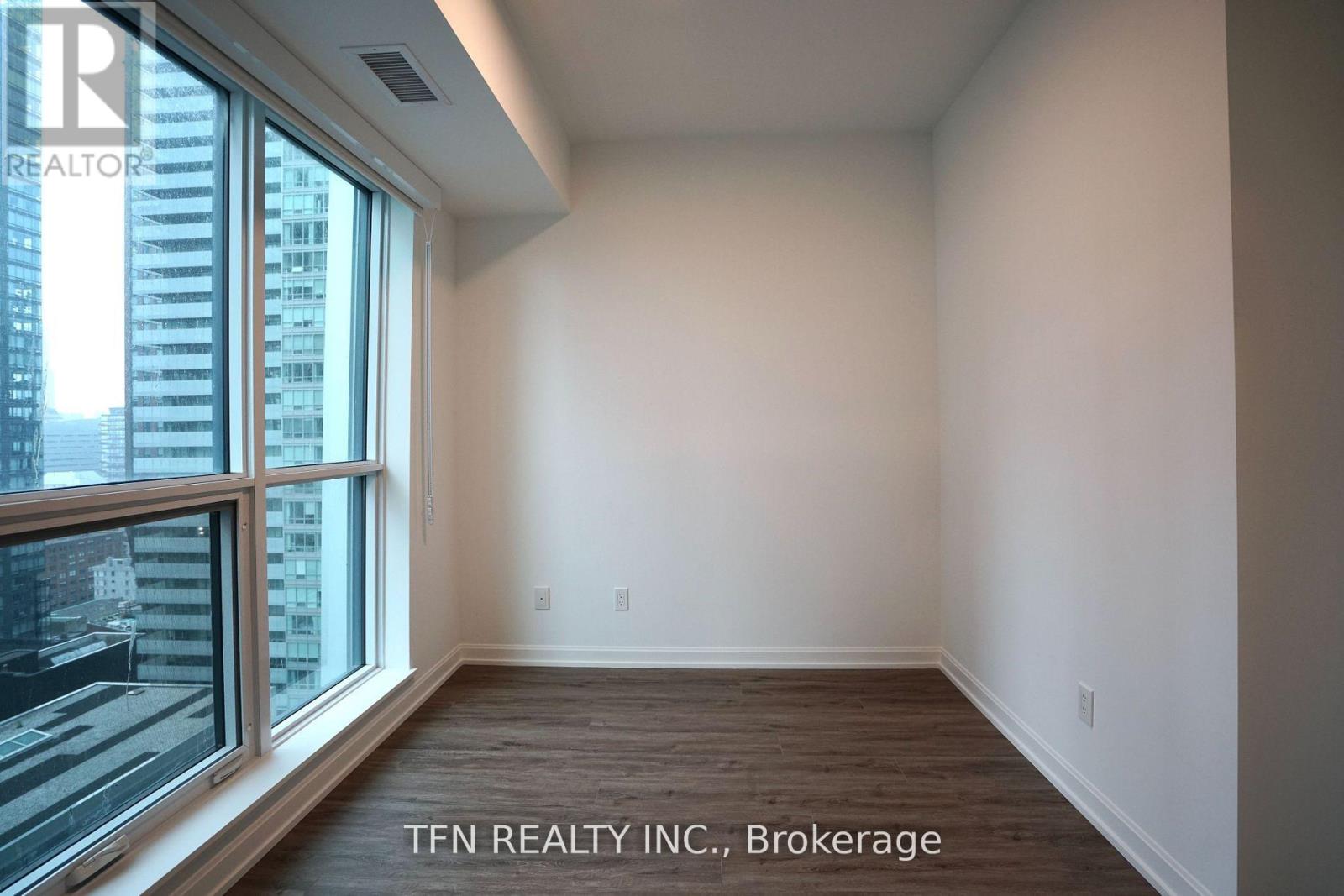 2306 - 327 King Street W, Toronto (Waterfront Communities), Ontario  M5V 0W7 - Photo 3 - C14112146
