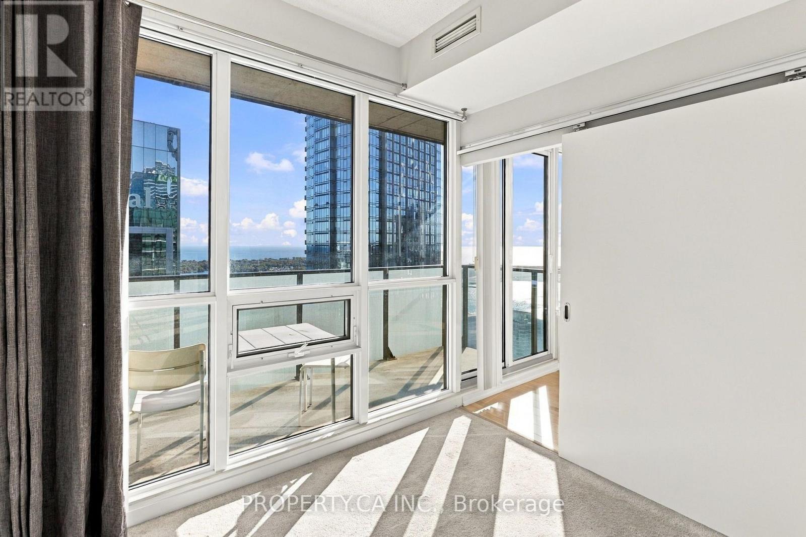 4310 - 55 Bremner Boulevard, Toronto (Waterfront Communities), Ontario  M5J 0A6 - Photo 17 - C14112170
