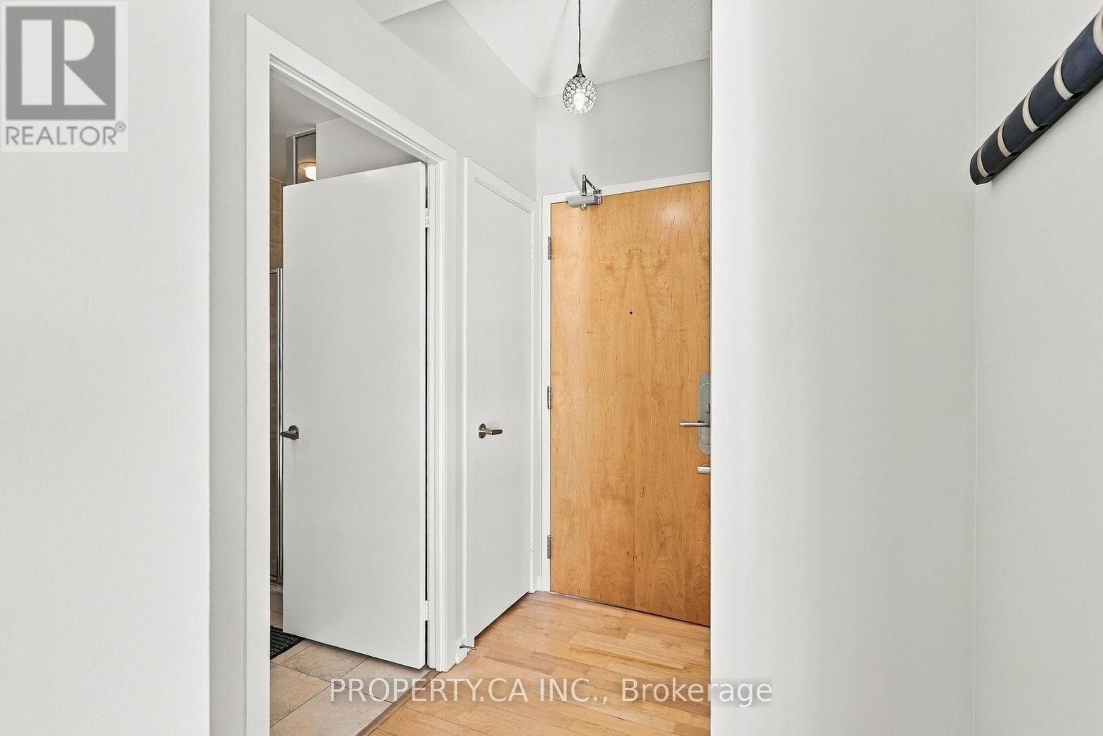 4310 - 55 Bremner Boulevard, Toronto (Waterfront Communities), Ontario  M5J 0A6 - Photo 5 - C14112170