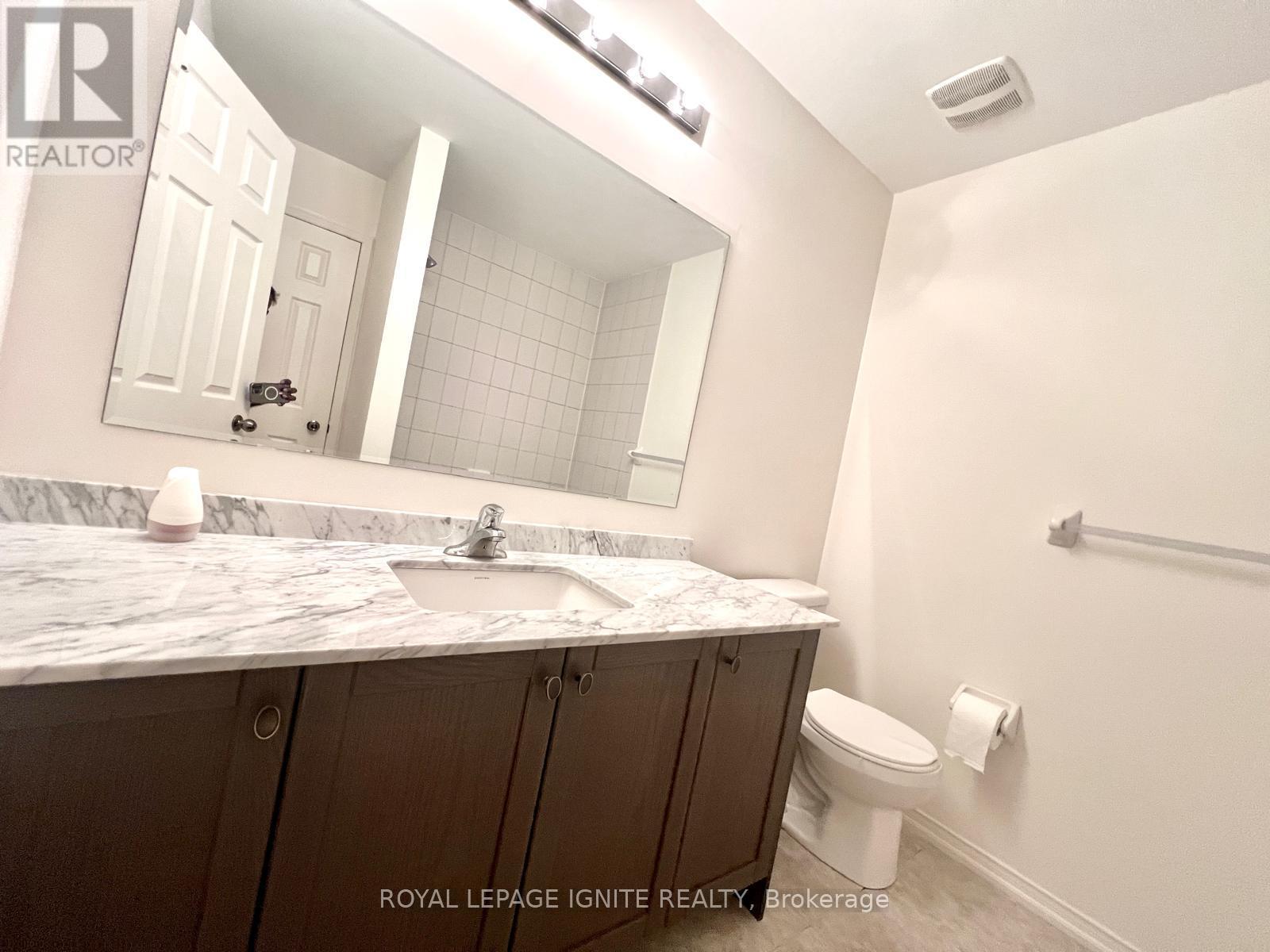 33 Ainsbury Avenue, Ajax (Central East), Ontario  L1Z 0S7 - Photo 33 - E14112226
