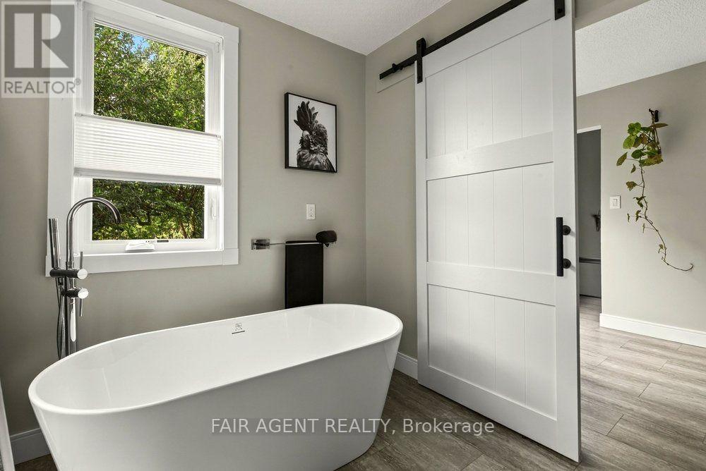 5 Firelane 14b Road, Niagara-On-The-Lake, Ontario  L0S 1J0 - Photo 20 - X14101300