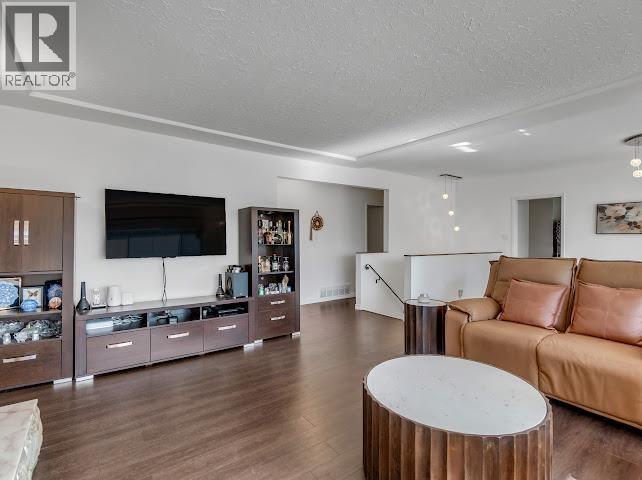 938 E 29th Street, North Vancouver, British Columbia  V7K 1B8 - Photo 9 - R3178112
