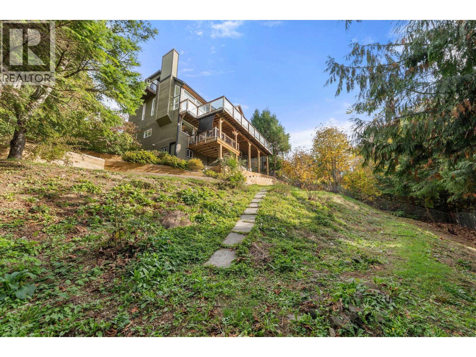 40222 Skyline Drive, Squamish, British Columbia  V0N 3G0 - Photo 40 - R3178117