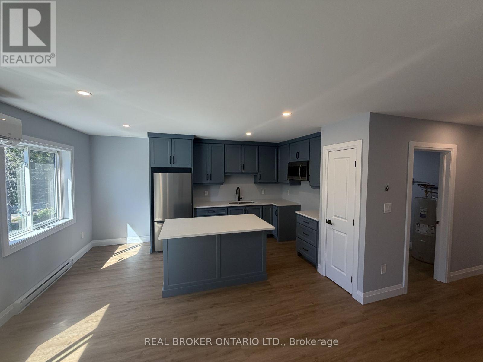 3 - 4385 Huronia Road, Orillia, Ontario  L3V 0G7 - Photo 2 - S14112230