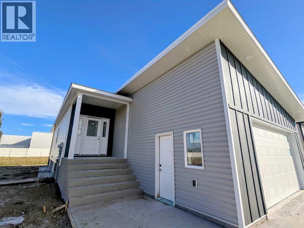 324 Somerside Road Se, Medicine Hat, Alberta  T1B 0R2 - Photo 4 - A2336908