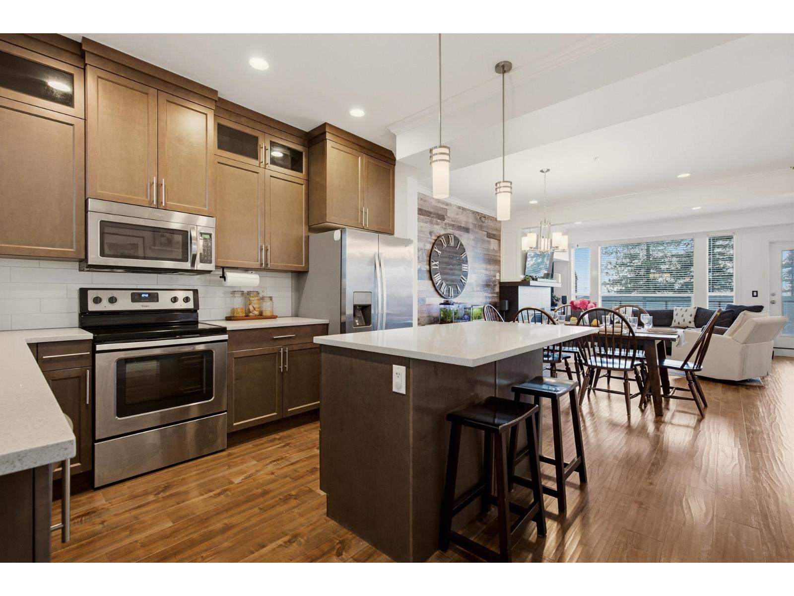 53 6026 LINDEMAN STREET|Promontory