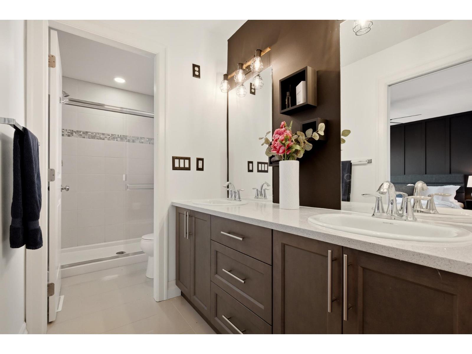 53 6026 LINDEMAN STREET|Promontory