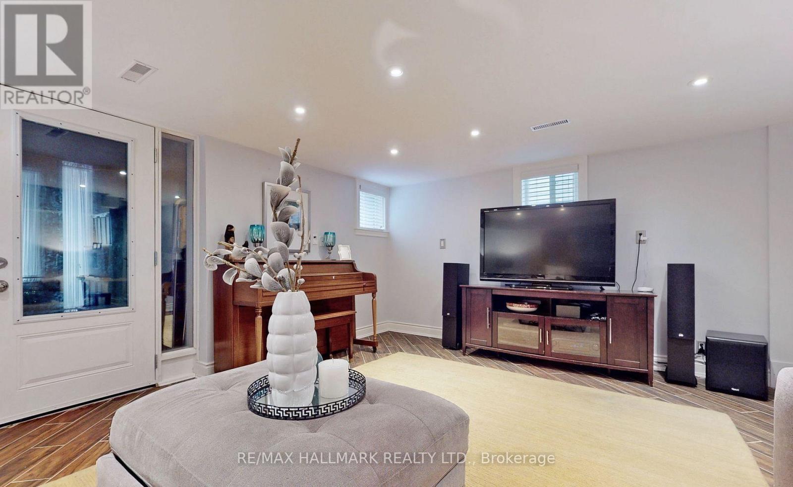 183 Blantyre Avenue, Toronto, Ontario  M1N 2R6 - Photo 29 - E14107382