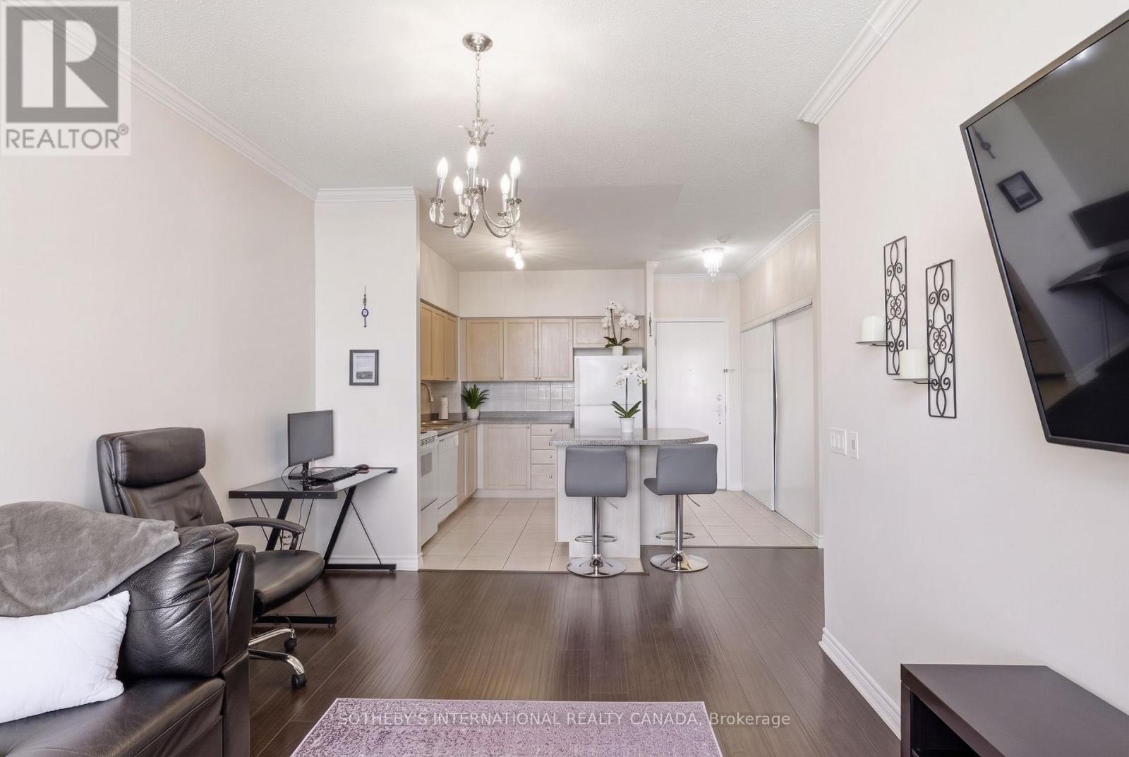 2112 - 55 Strathaven Drive, Mississauga, Ontario  L5R 4G9 - Photo 10 - W14107572