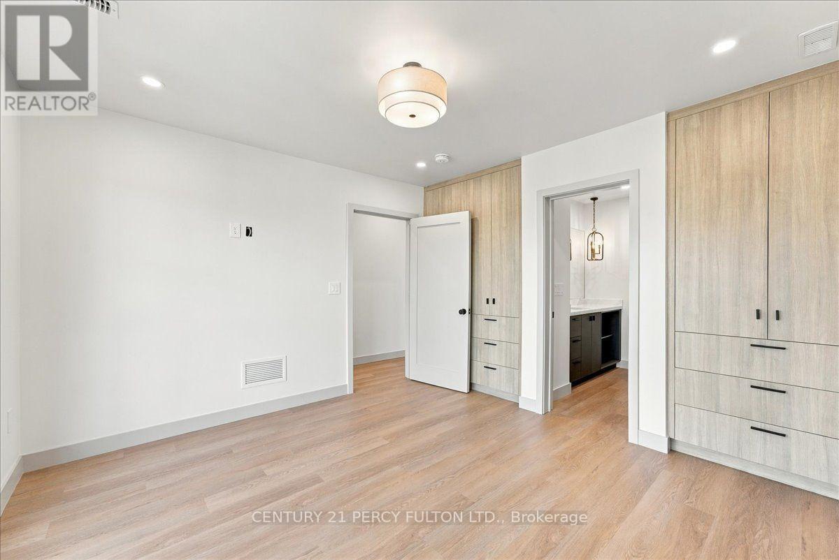 3 - 113 Hatherley Road, Toronto, Ontario  M6E 1W4 - Photo 18 - W14112172