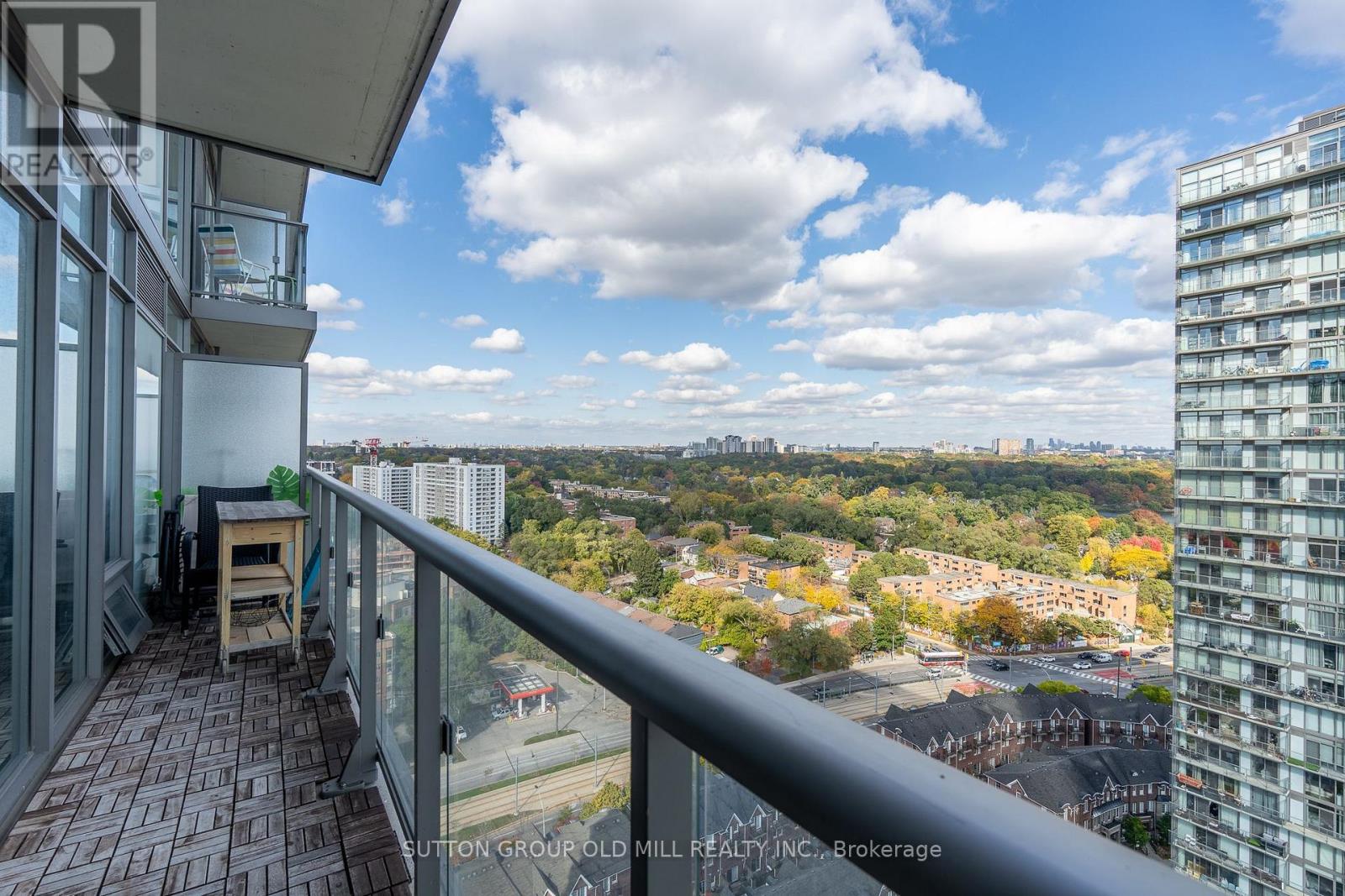 2014 - 105 The Queensway Way, Toronto, Ontario  M6S 5B5 - Photo 28 - W14112218