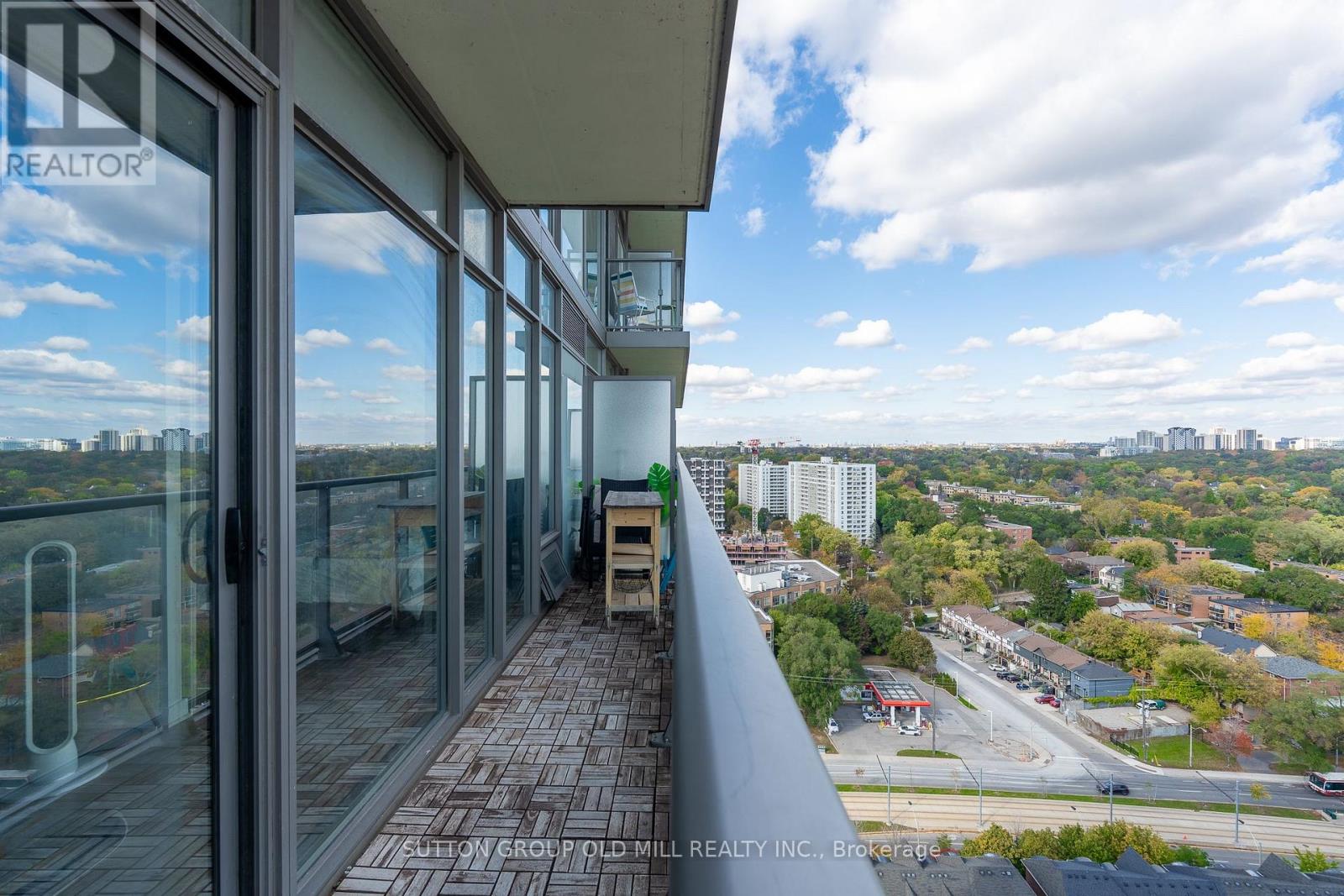 2014 - 105 The Queensway Way, Toronto, Ontario  M6S 5B5 - Photo 29 - W14112218