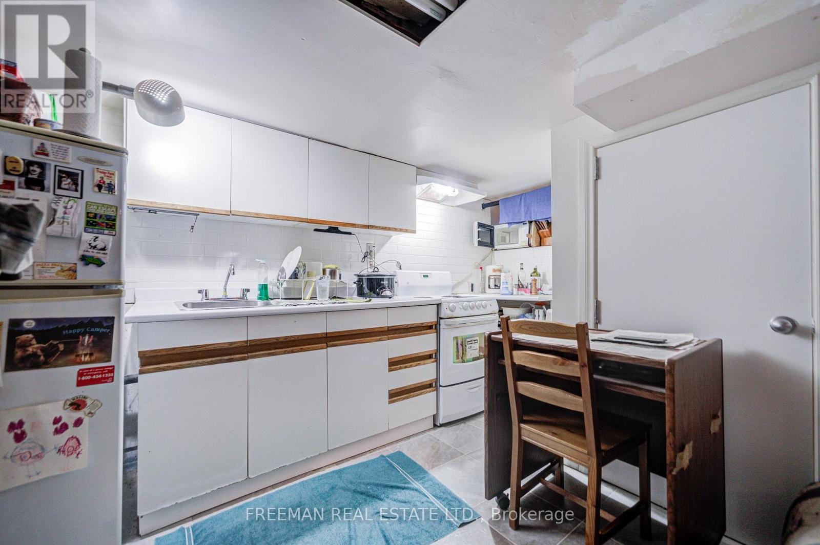 267 Albany Avenue, Toronto, Ontario  M5R 3C7 - Photo 17 - C14033736