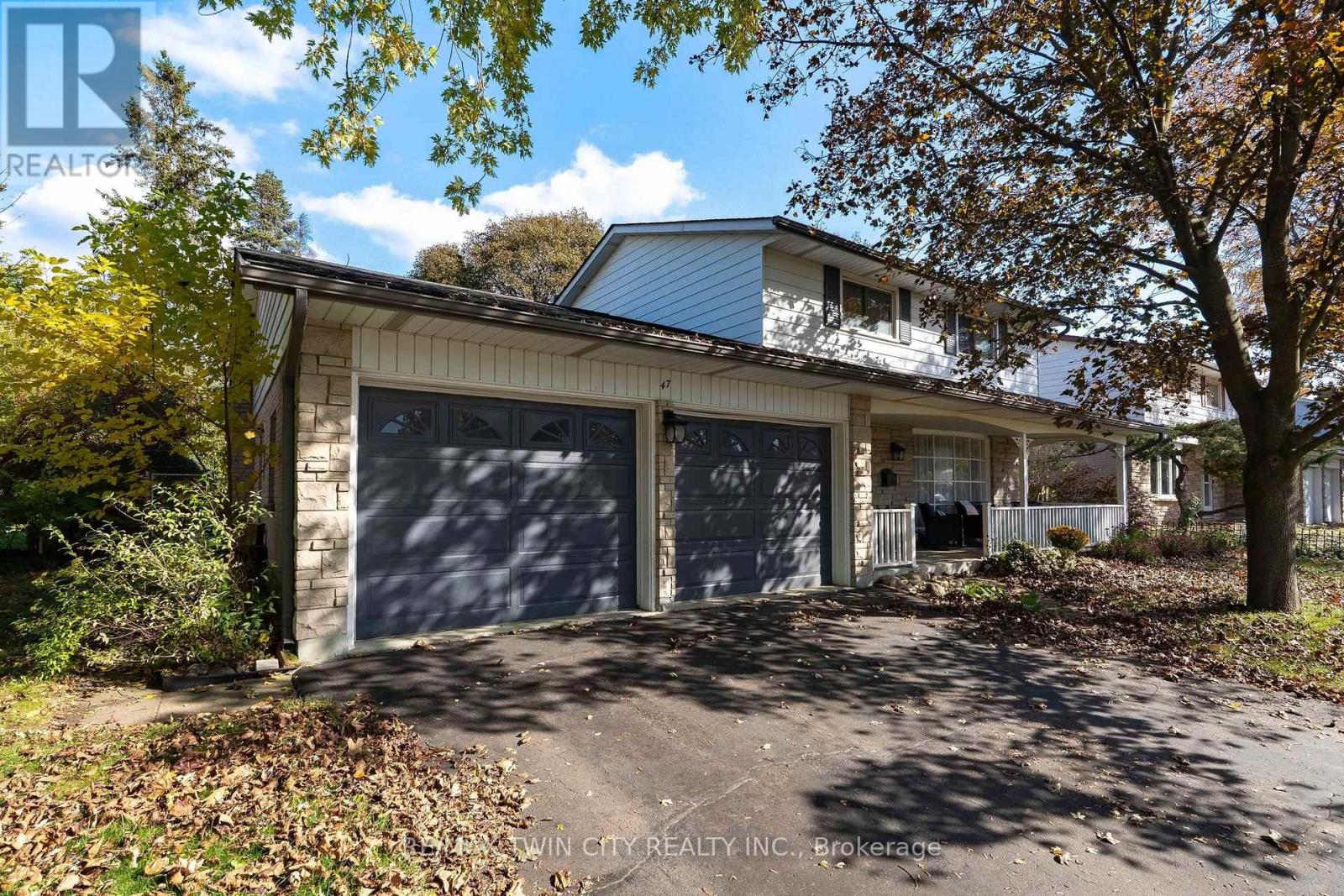 47 Eastwood Drive, Kitchener, Ontario  N2A 2A1 - Photo 3 - X14112224