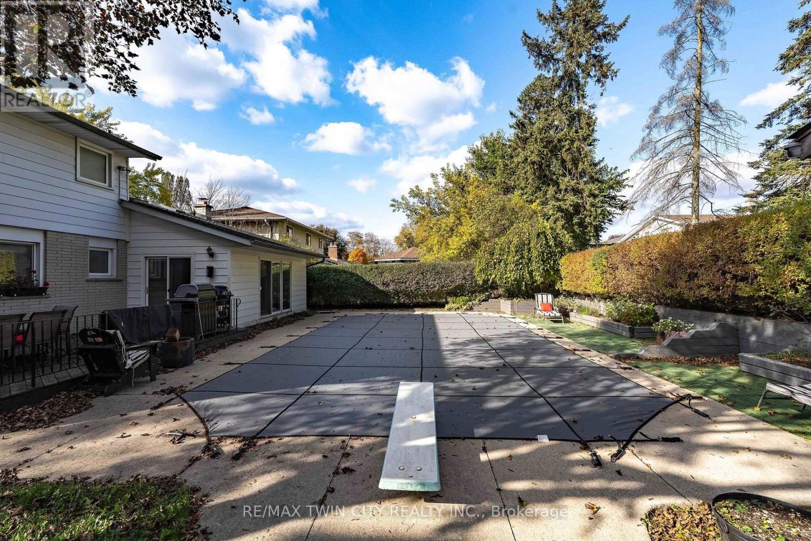 47 Eastwood Drive, Kitchener, Ontario  N2A 2A1 - Photo 33 - X14112224
