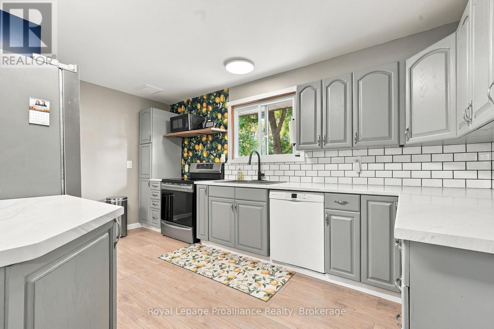 619 Ashley Street, Belleville, Ontario  K0K 2B0 - Photo 8 - X13850110