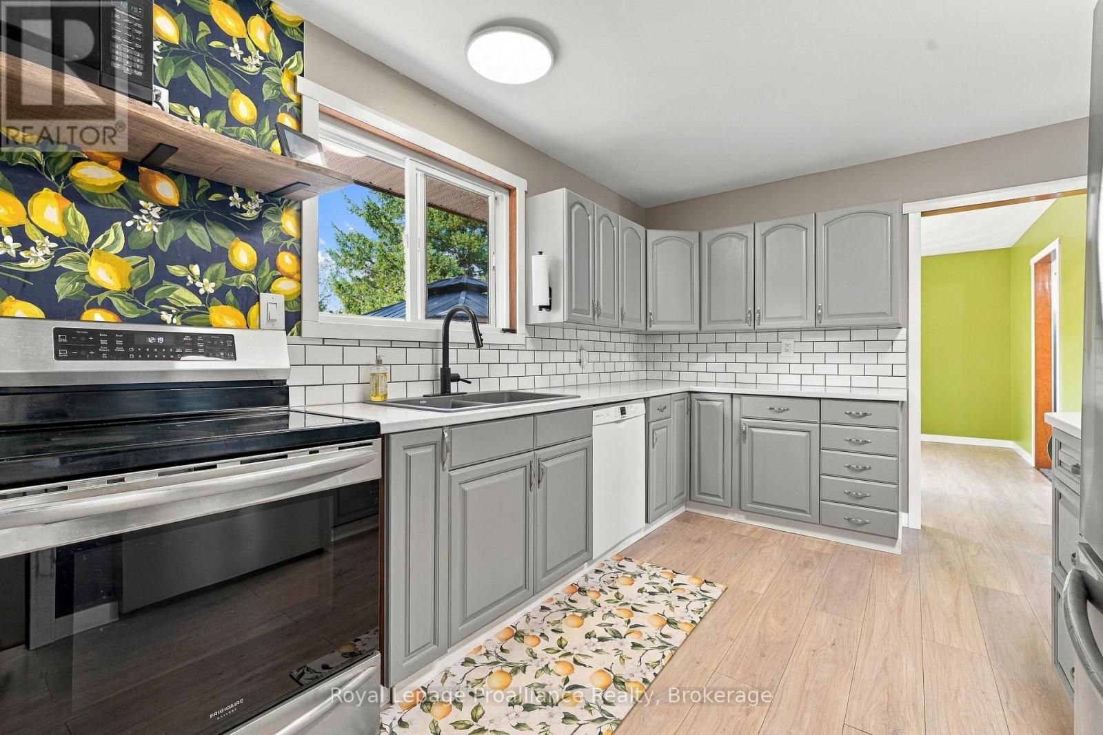 619 Ashley Street, Belleville, Ontario  K0K 2B0 - Photo 9 - X13850110