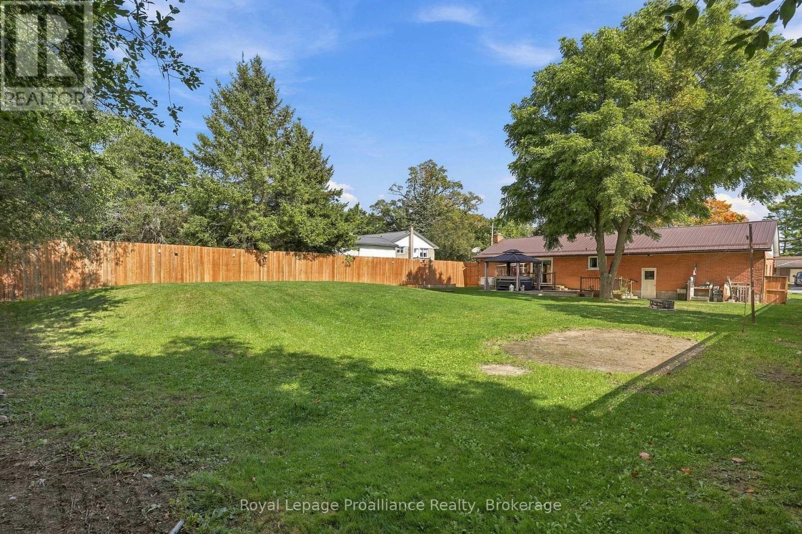 619 Ashley Street, Belleville, Ontario  K0K 2B0 - Photo 37 - X13850110