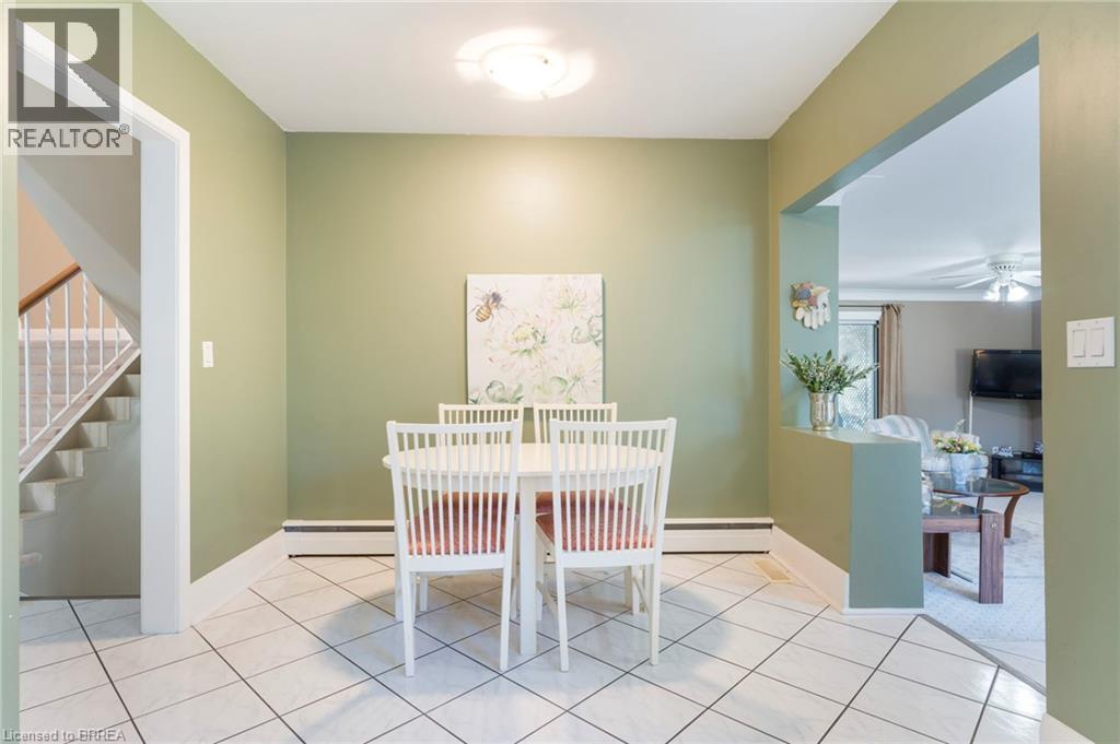 6 Howard Road, Brantford, Ontario  N3T 5V8 - Photo 11 - 40873627