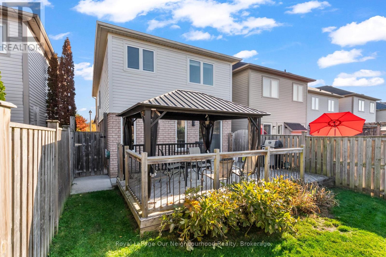 16 Bettina Place, Whitby, Ontario  L1P 1R4 - Photo 43 - E14112374