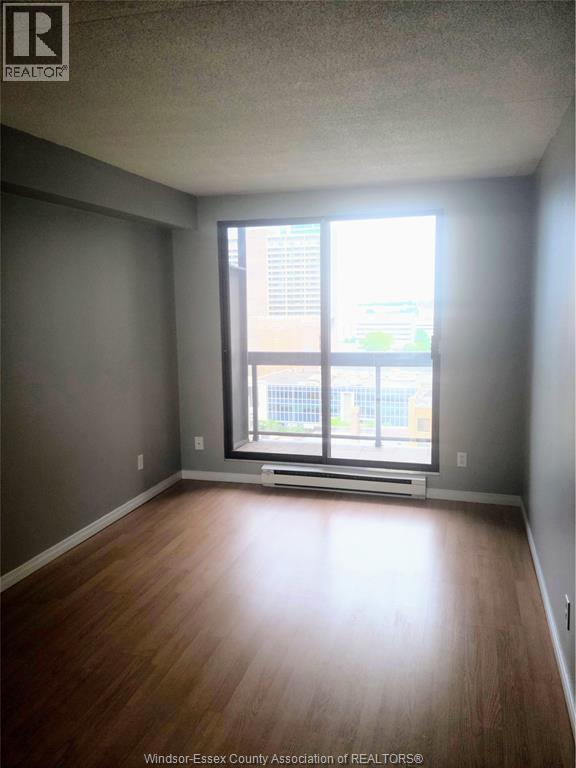 150 Park Street West Unit# 1402, Windsor, Ontario  N9A 7A2 - Photo 8 - 26026073