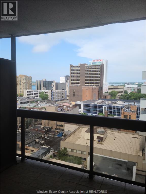 150 Park Street West Unit# 1402, Windsor, Ontario  N9A 7A2 - Photo 10 - 26026073