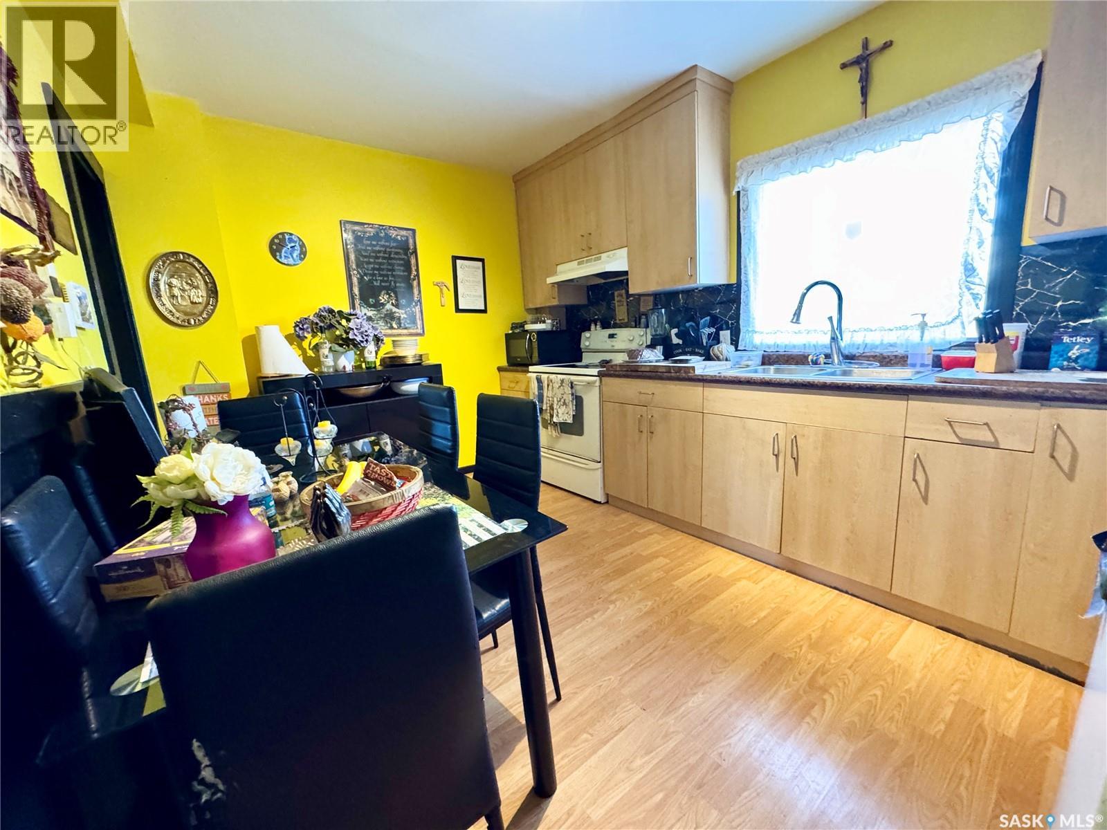 302 3rd Street E, Wilkie, Saskatchewan  S0K 4W0 - Photo 6 - SK051792